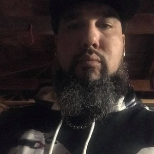 Meet your Posher, Gregory